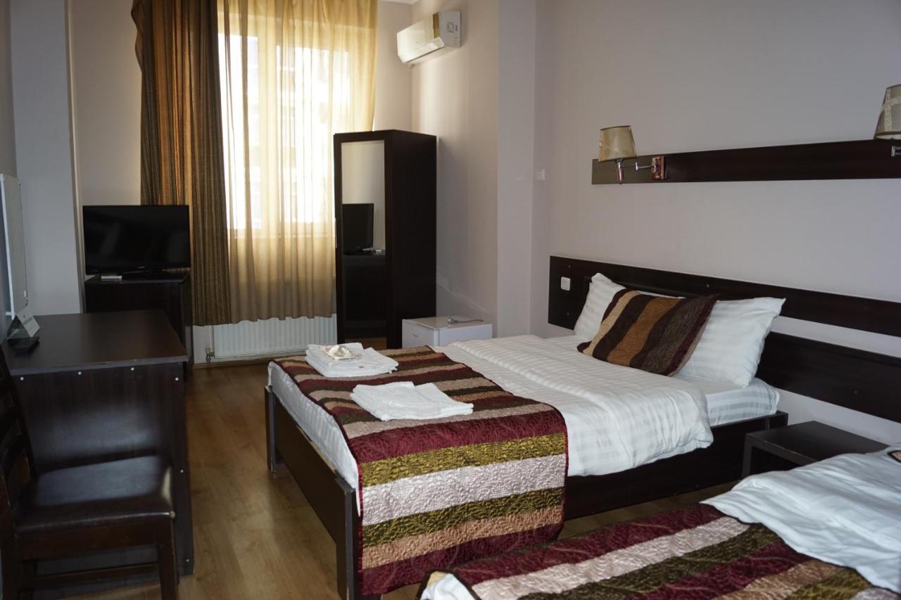 Iar Hotel Batumi Exterior foto